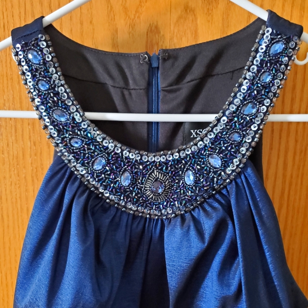 Navy blue fitted pencil dress